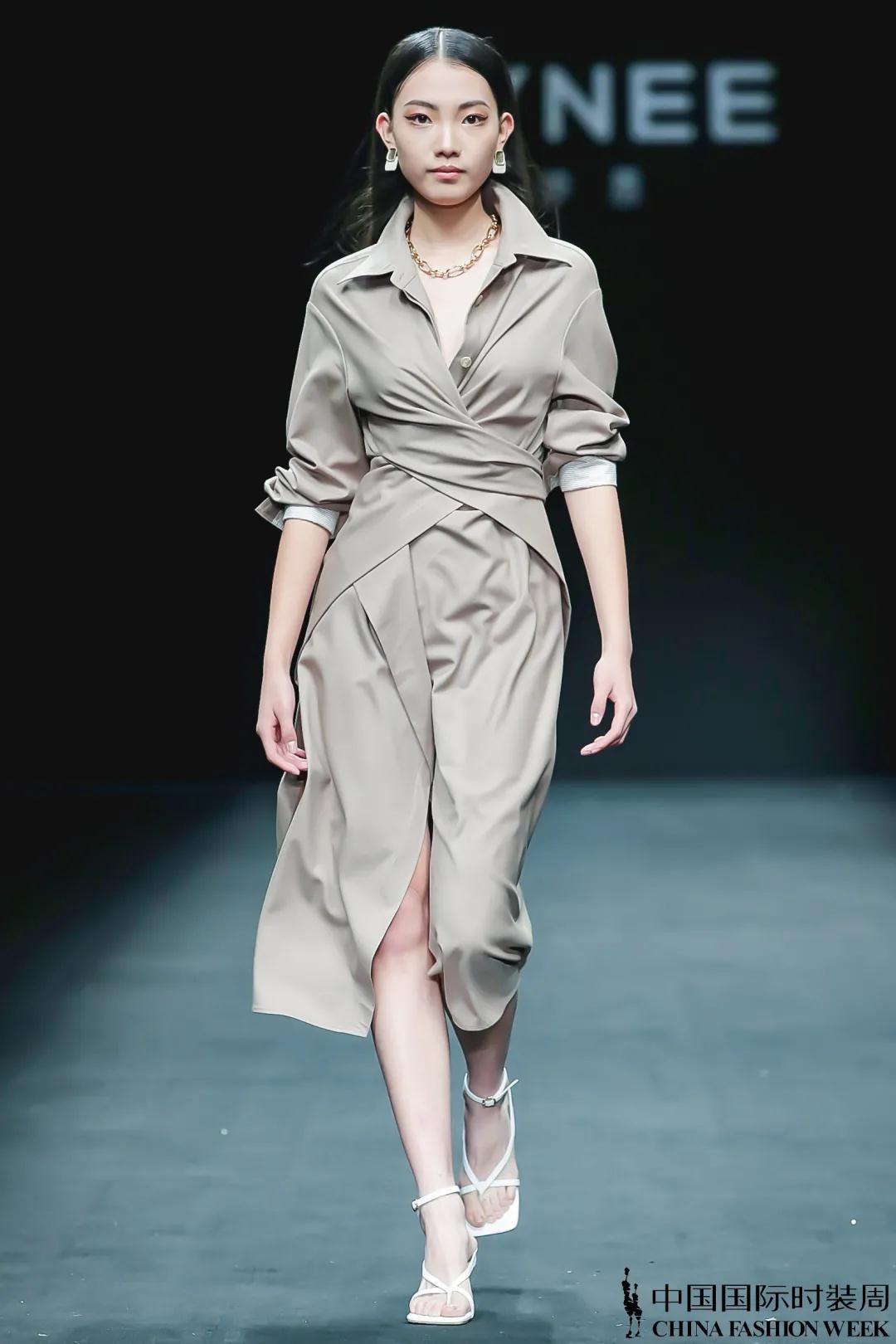 小众设计师秀场,时尚秀场精致的设计