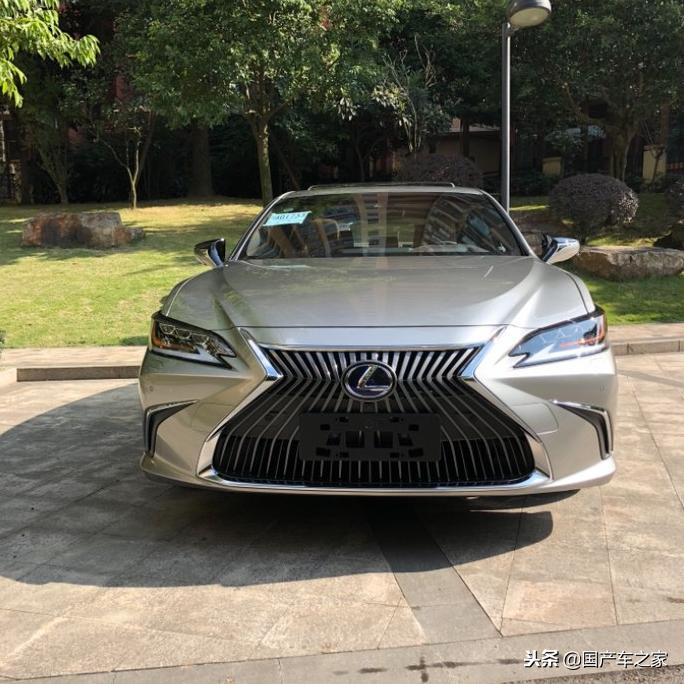 50w雷克萨斯跑车,50w雷克萨斯es300h