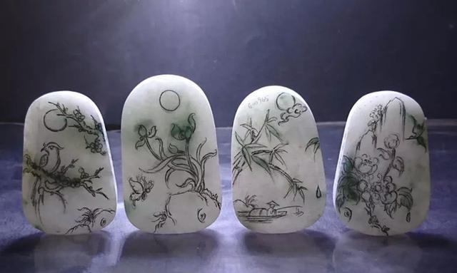 有特色的翡翠挂件有哪些,别致又经典的翡翠挂件