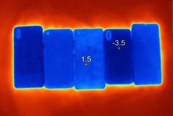 mate30手机屏幕拖影严重,手机屏幕拖影测试