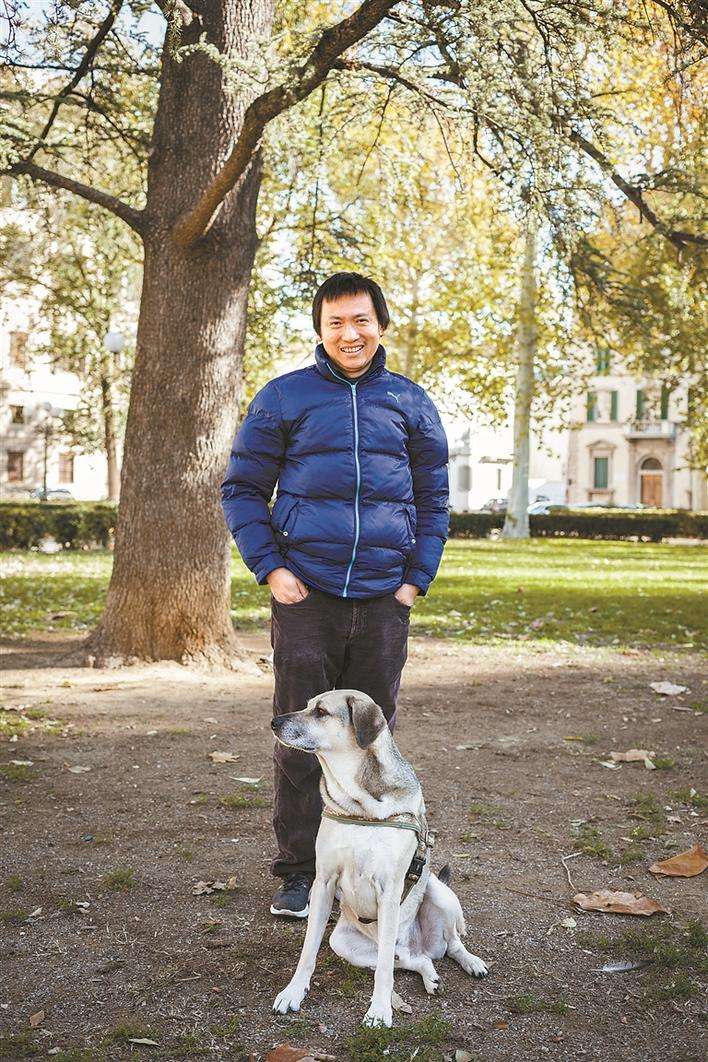 黄健翔英文,黄健翔说英文