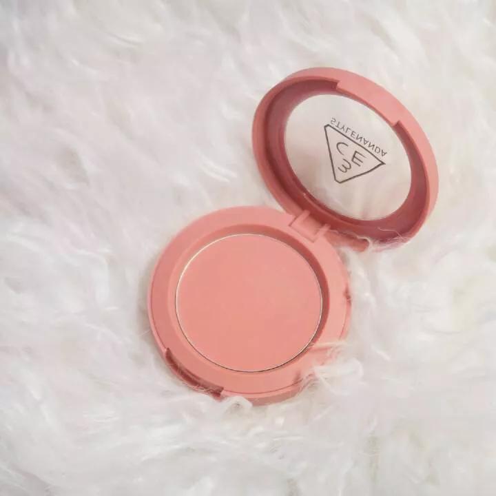 3ce腮红rosebeige眼影,3ce腮红rosebeige试色