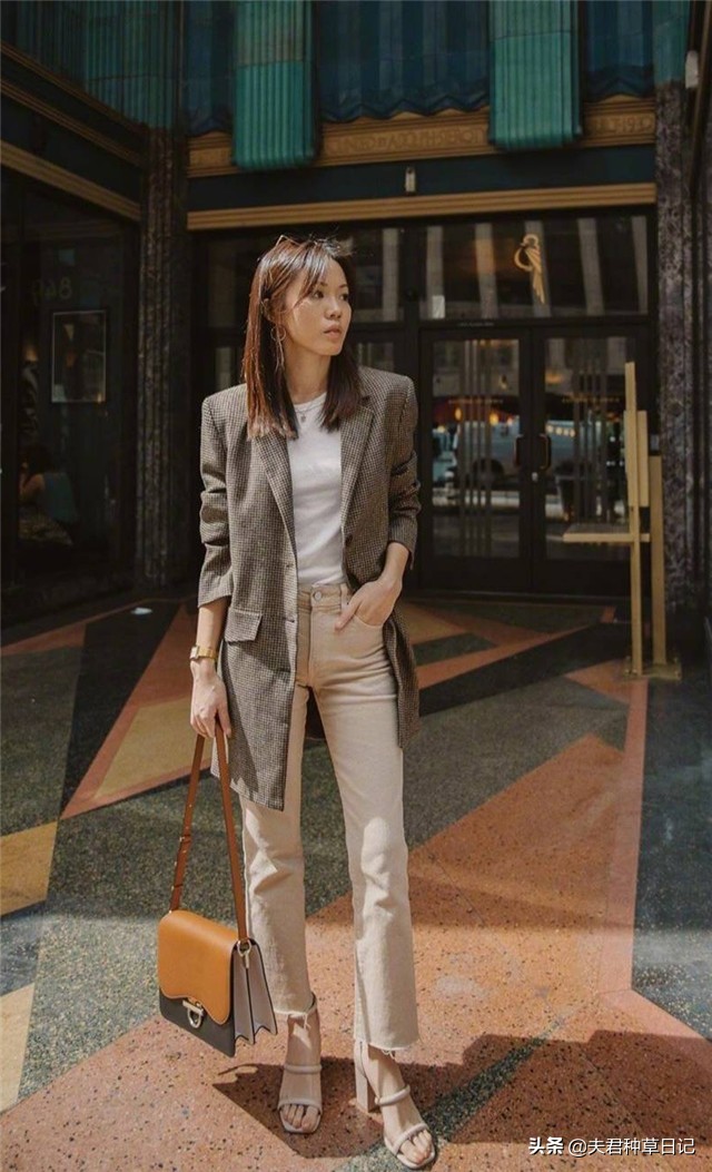 九分裤和直筒裤哪个更好搭配,今年最火的流行裤子九分裤有弹力