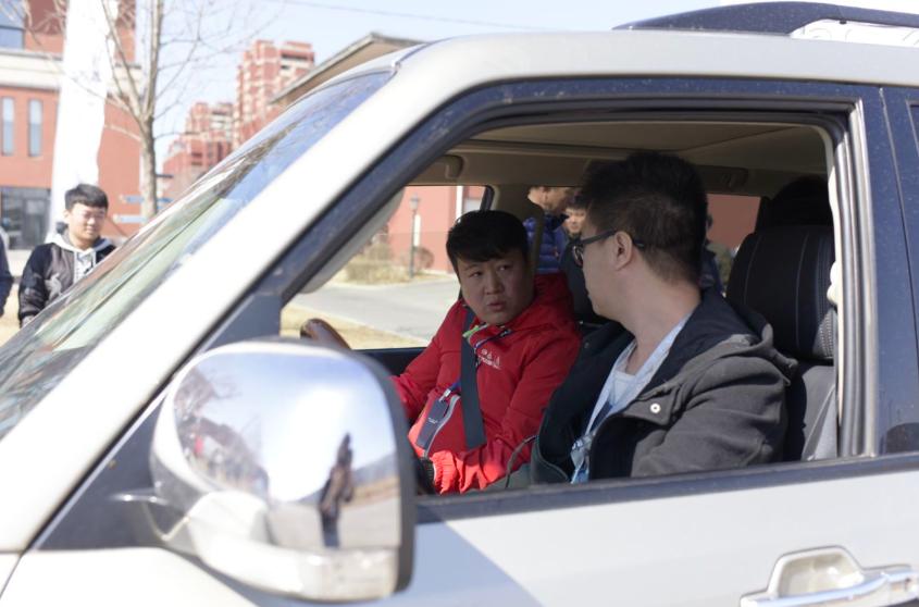 19款帕杰罗中规尊贵越野版,2020款帕杰罗3.0金标试驾