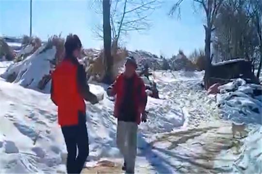 村里防疫严峻，被要求没事不能出门，大一学生主动帮村民“代购”