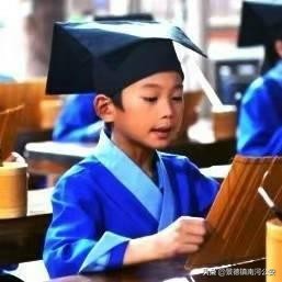 100句绝美春日诗词温柔又浪漫,最唯美春天的诗句古诗