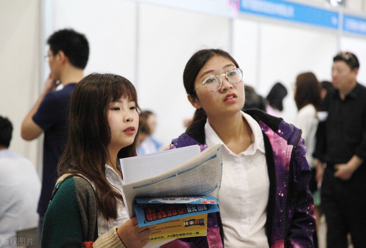 三支一扶2021年新政策报名时间,三支一扶年满25周岁还能报考吗