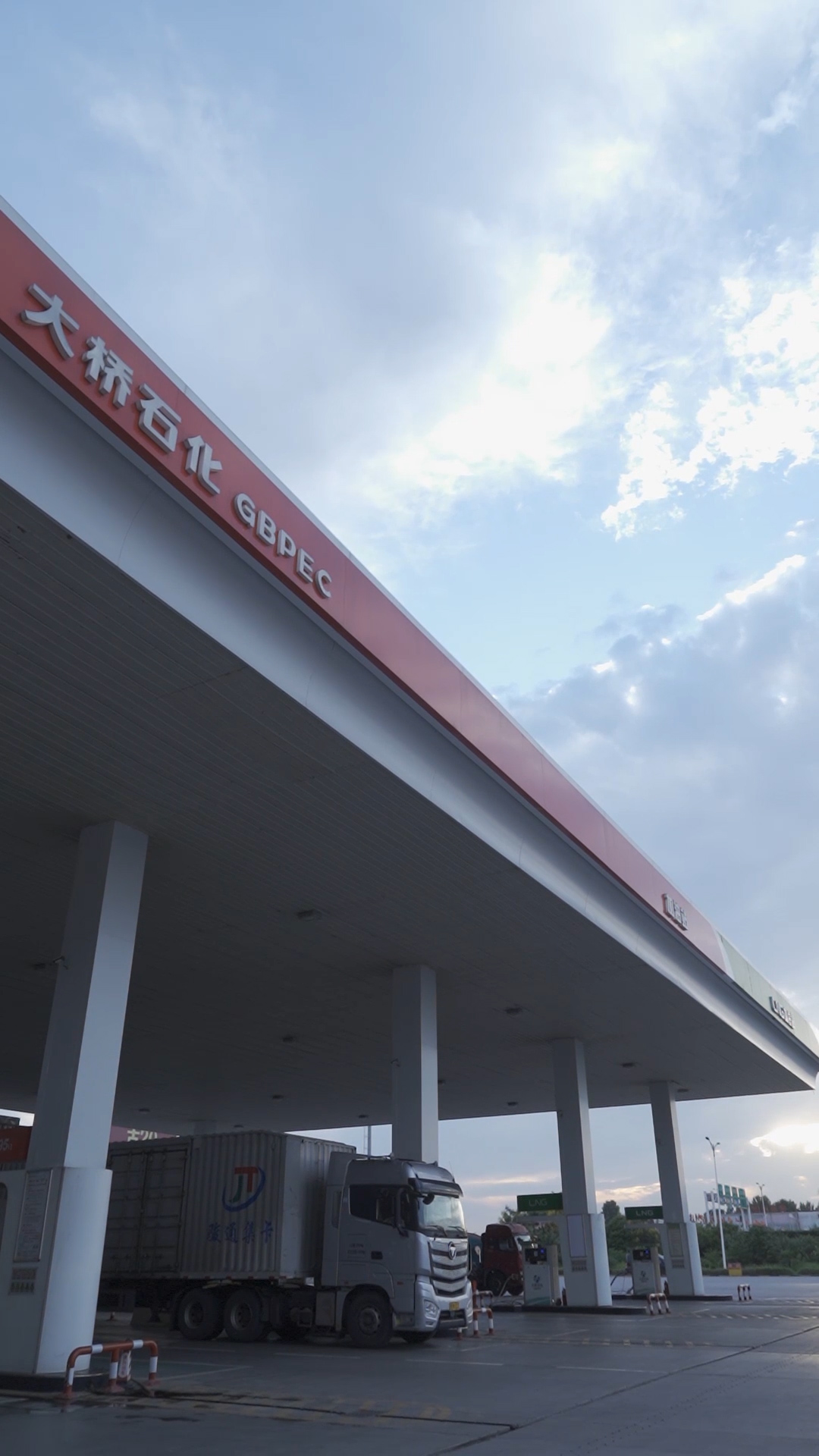 原阳服务区网红,原阳最新网红