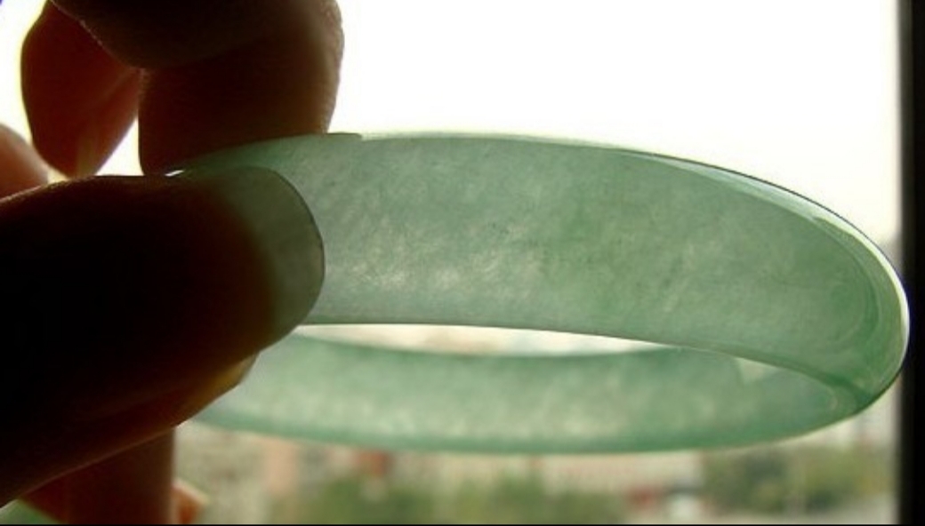 翡翠的a货b货c货啥意思,翡翠的a货密度是多少