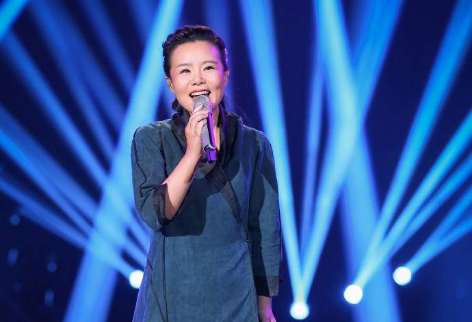 龚琳娜补位夺冠,龚琳娜歌手突围赛现场