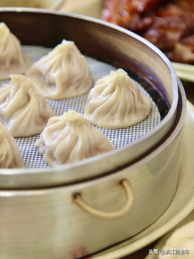 吃鸡爱好者狂喜!这家二十年老店专业*鸡做**,人均25元吃到撑