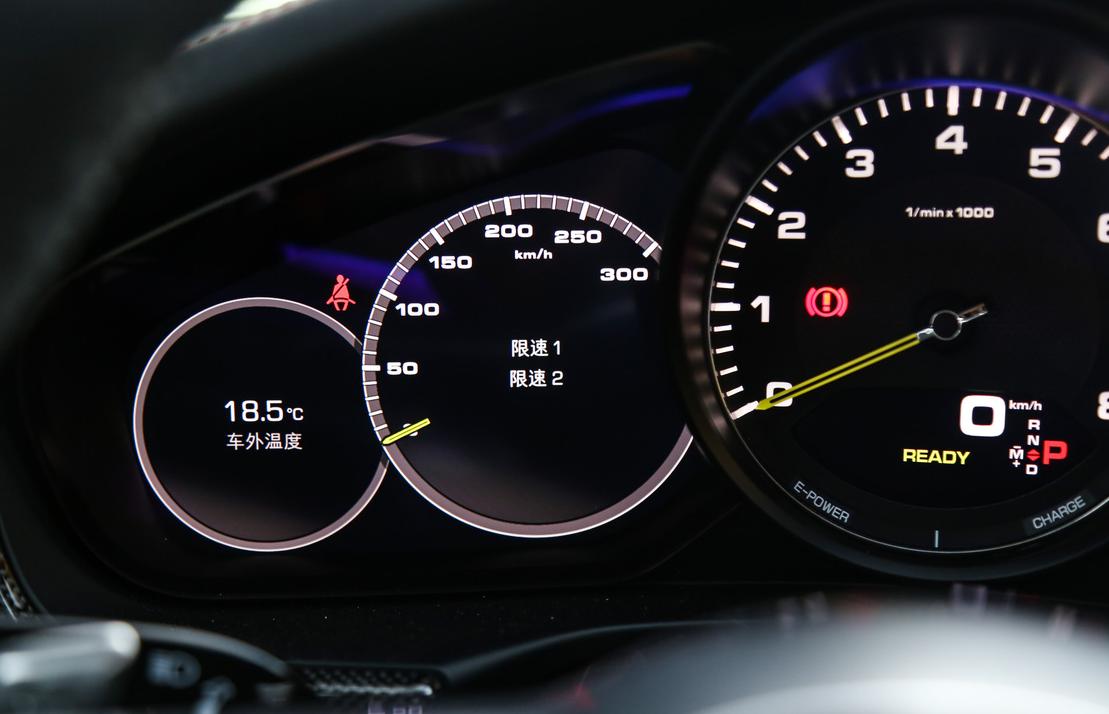 保时捷2.3秒破百超跑混动,保时捷3.8自吸2.6秒破百