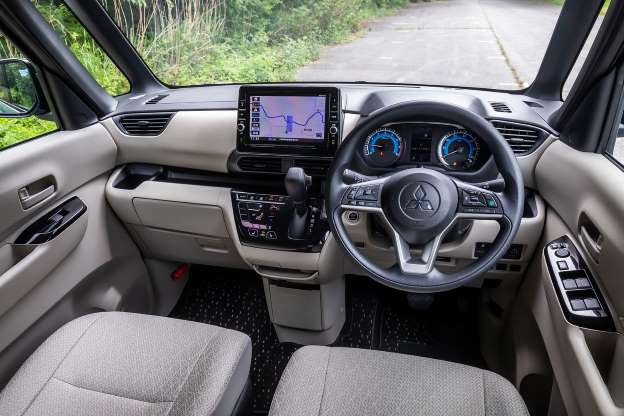 三菱ek-xspace,三菱ekspace