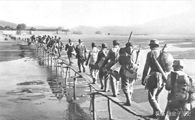 被称为战略家极难！*伯承刘**却早就称粟裕为战略家，粟裕当得起吗？