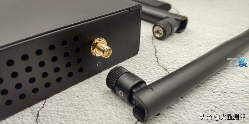 小白也能轻松搭建私有云,蒲公英X6VPN路由器开箱