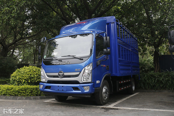 福田奥铃6.8米220马力,奥铃福康160马力8档变速箱