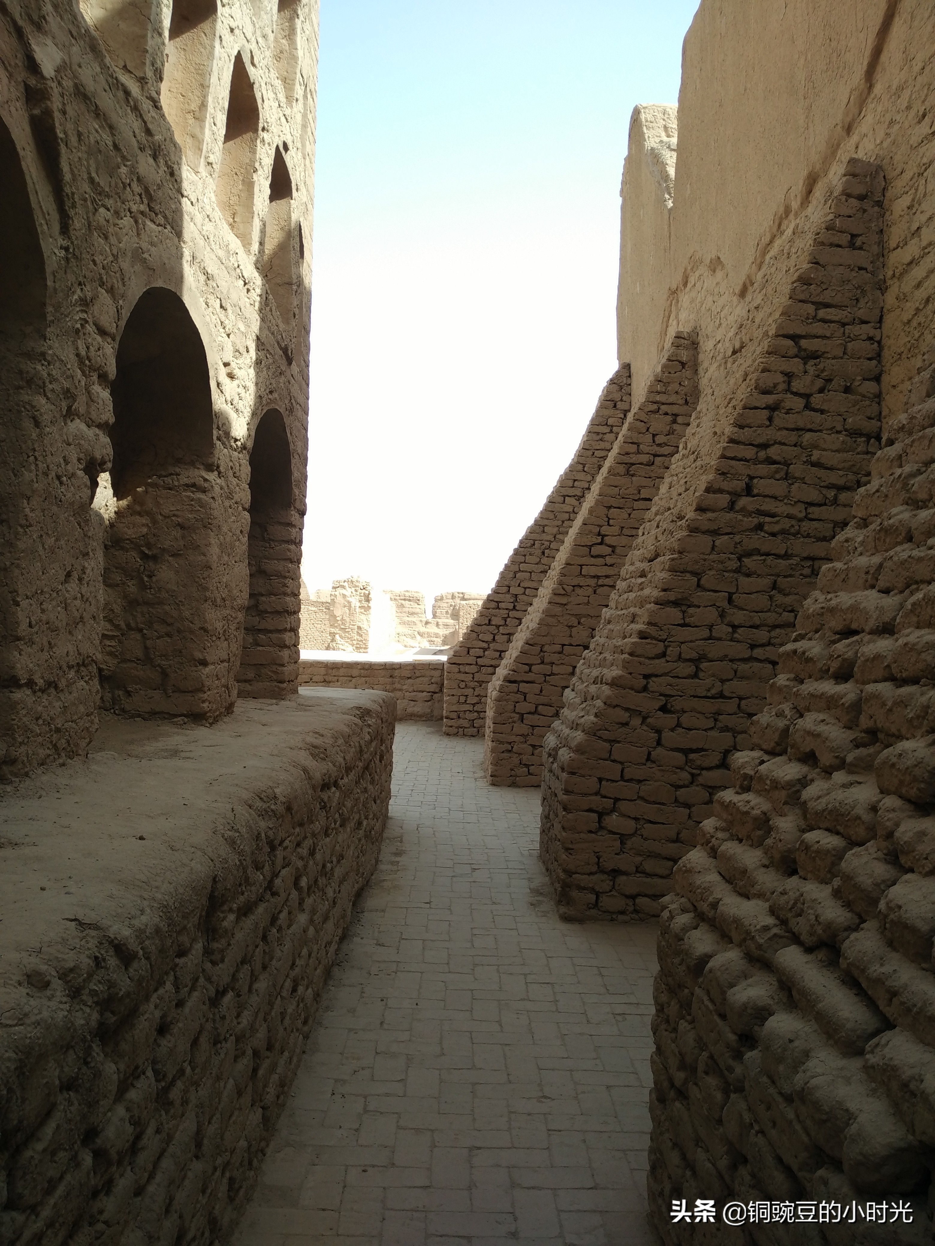 大美新疆之乌鲁木齐,大美新疆之吐鲁番火焰山