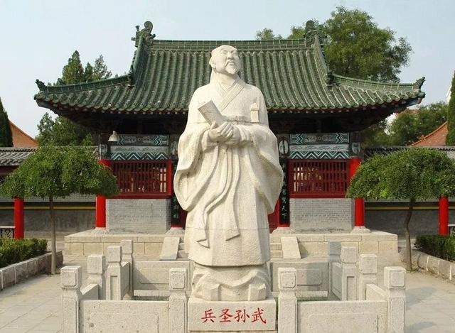 让人惊奇冷知识：“衣冠*兽禽**”竟然是夸人