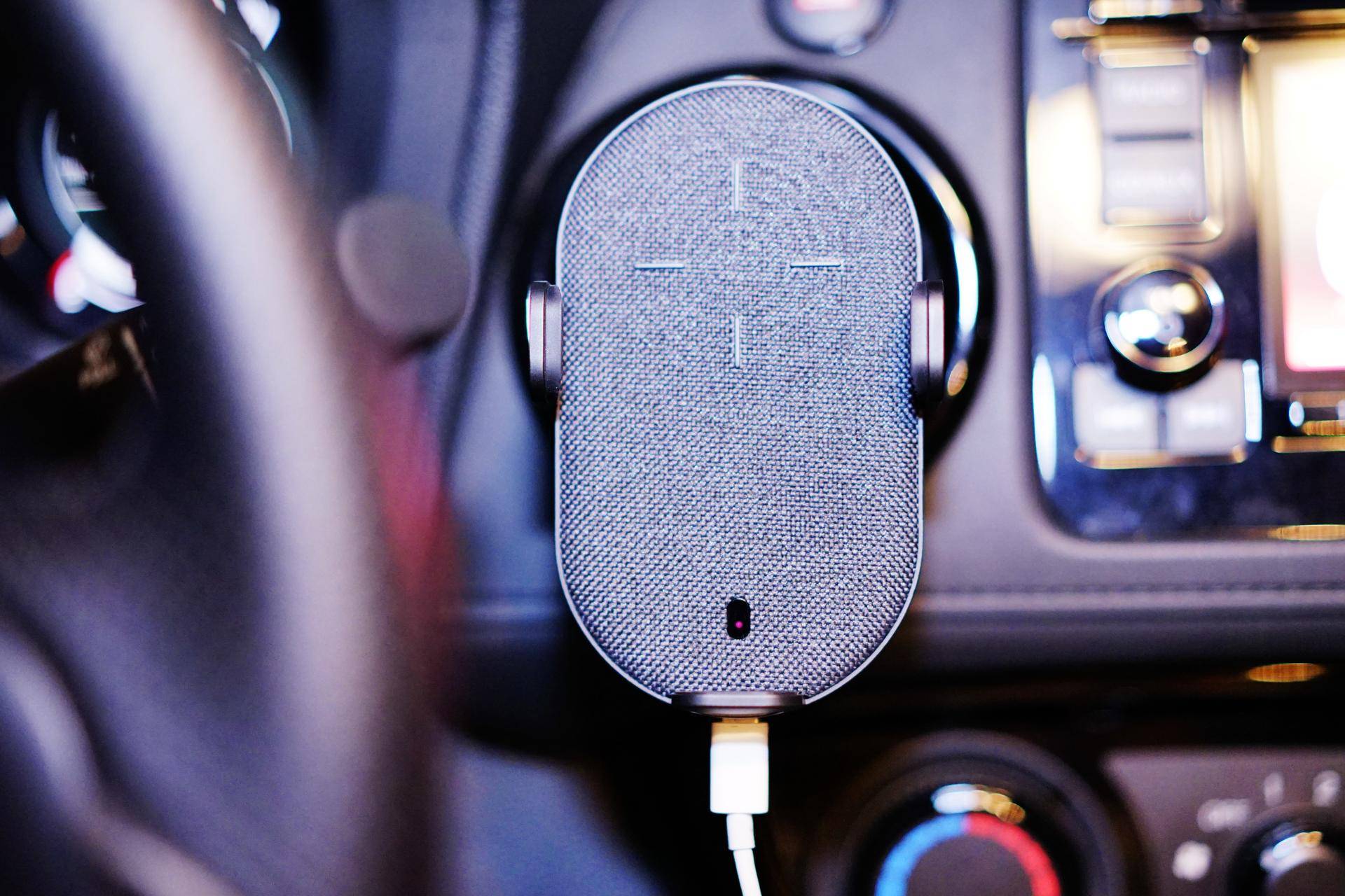 第一次用无线充电,华为第一代无线车充