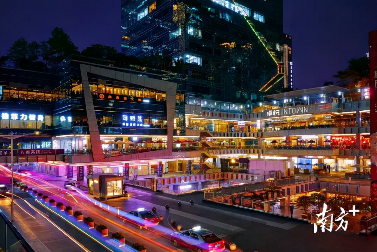 深圳中心区在罗湖还是福田,为什么深圳中心区是福田