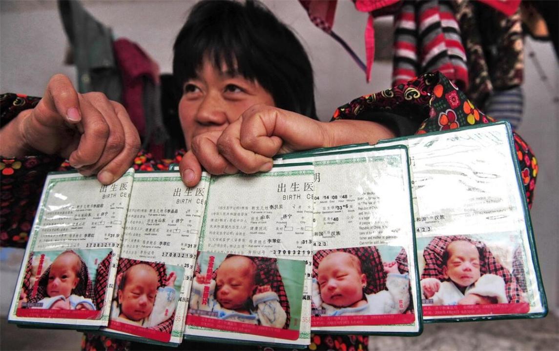 爸爸姓朱给五胞胎取的名字,爸爸给5胞胎起名字