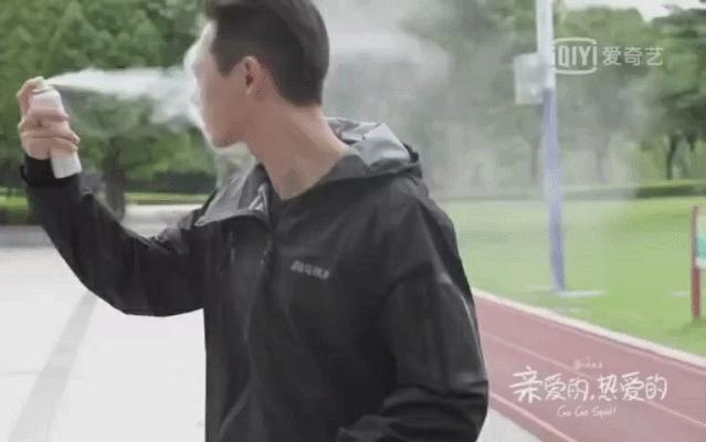 硬防晒和涂防晒哪个防晒效果更好,一年四季涂防晒和夏天涂防晒对比