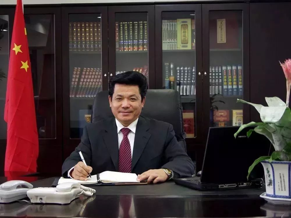 拥抱新生活共筑中国梦,拥抱新时代共筑中国梦