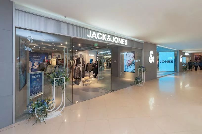 杰克琼斯旗舰店服装价格,大连有哪些杰克琼斯专卖店