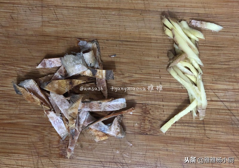 鱿鱼怎么去皮最快的方法,鱿鱼去皮妙招没有白醋