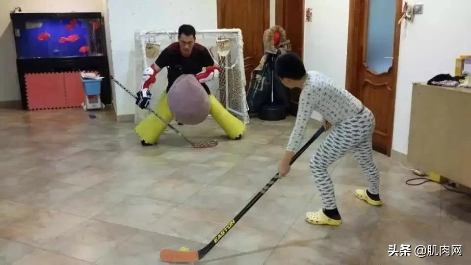 十八岁丁海峰照片,52岁丁海峰演武松打虎