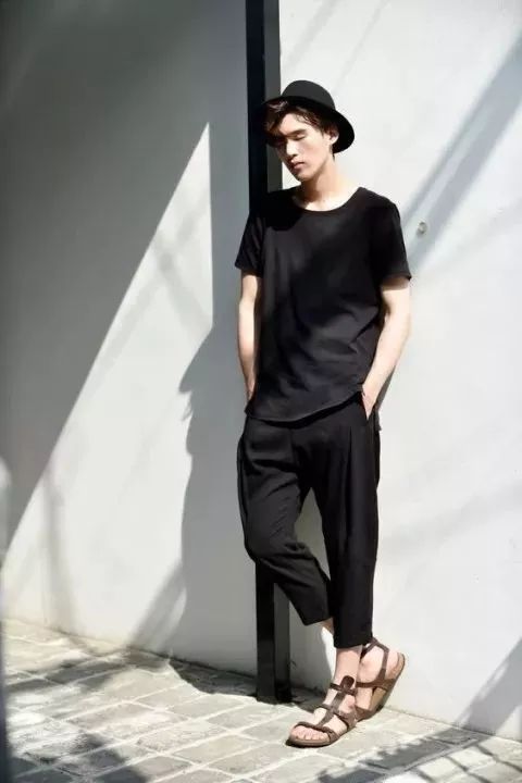 韩系成熟穿搭男款潮流高级感,韩系休闲穿搭男