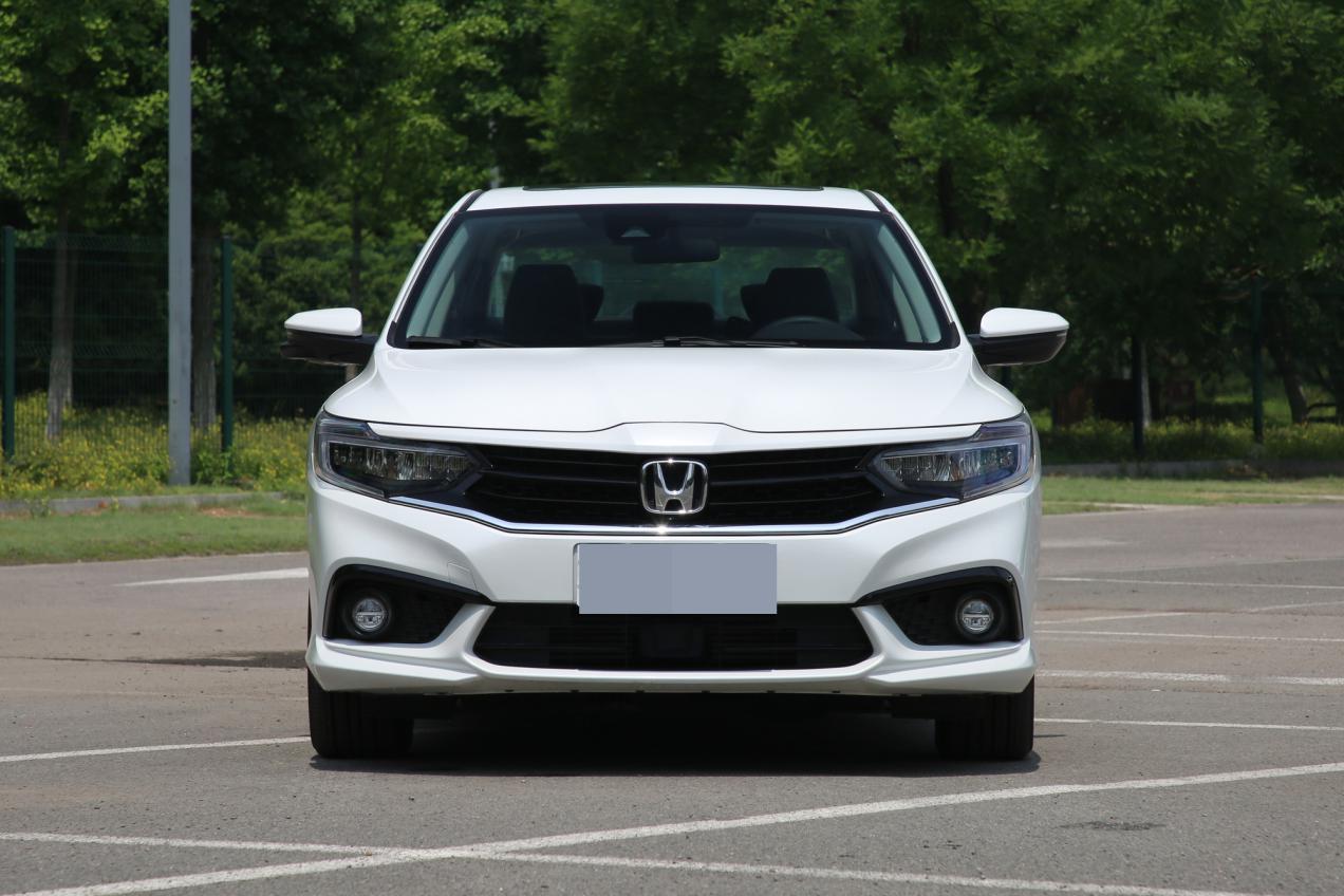 刚上市三天销量破万仅售12万,上市一天销量破万