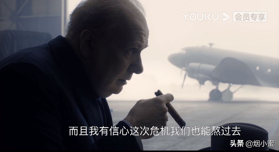 丘吉尔至暗时刻绝不撤退,丘吉尔至暗时刻转折点