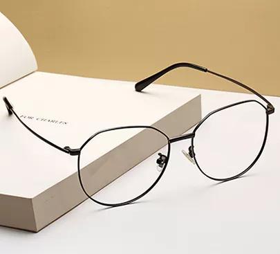 如何配眼镜既便宜又正规好用,怎么配眼镜最便宜又好用