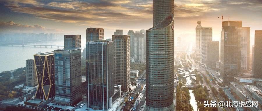 北海买房恒大帝景还是吾悦华府,北海买房城东还是城西