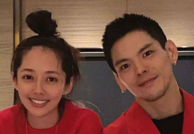 郭碧婷几月份结的婚,郭碧婷还没领证