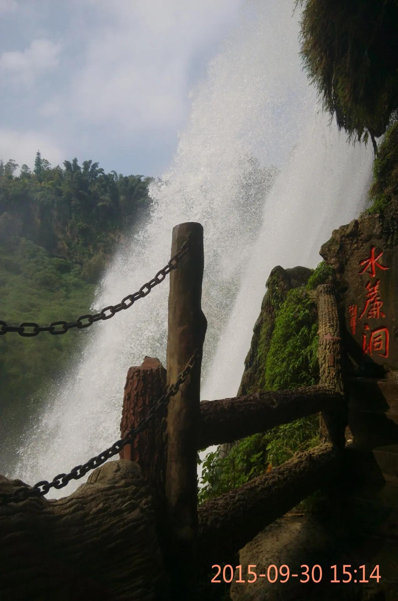 黄果树荔波小七孔苗寨镇远两日游,千户苗寨梵净山黄果树三日游