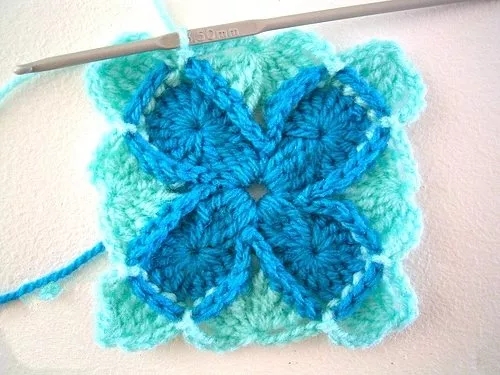 渐变色莲花坐垫钩编视频教程,好看坐垫钩法图解