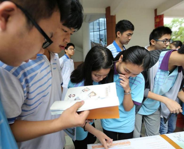 辽宁改名成功的大学，校名听起来就很大气，常被误认为是985高校