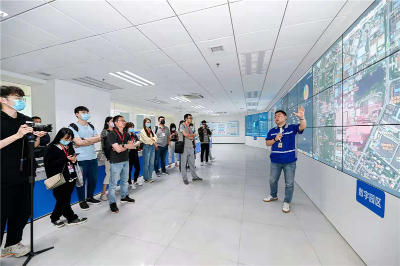 “智造车企，解码逆扬”，走进长安民生物流，感受无人配送魅力