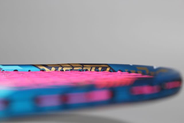 进攻型羽毛球拍推荐排行榜前十名,快速进攻高端羽毛球拍推荐