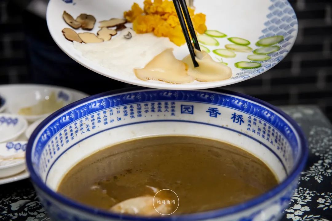 曲靖过桥米线所有门店,曲靖米线多少钱一碗