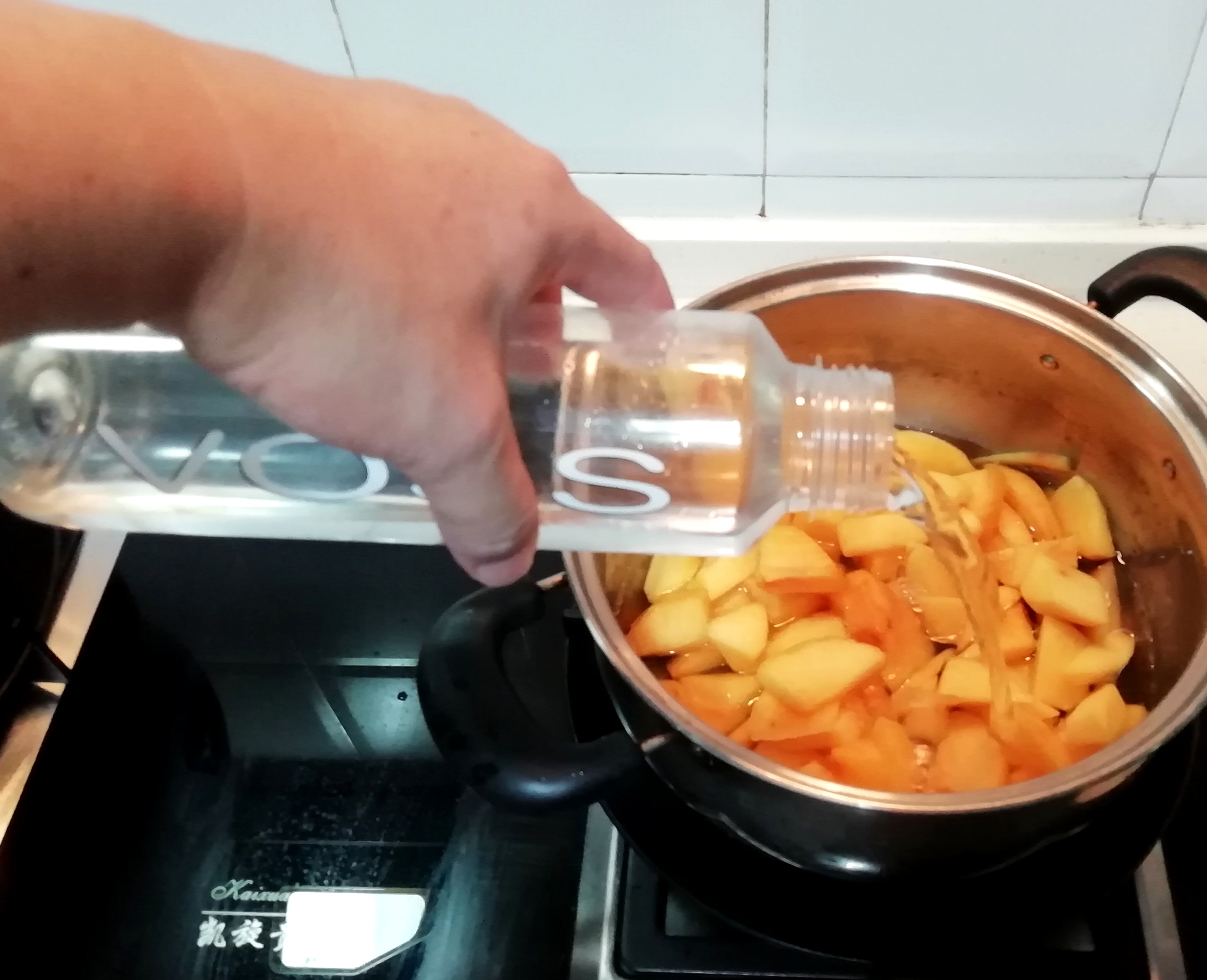 买的新鲜黄桃怎么吃,冰冻黄桃怎么吃比较好