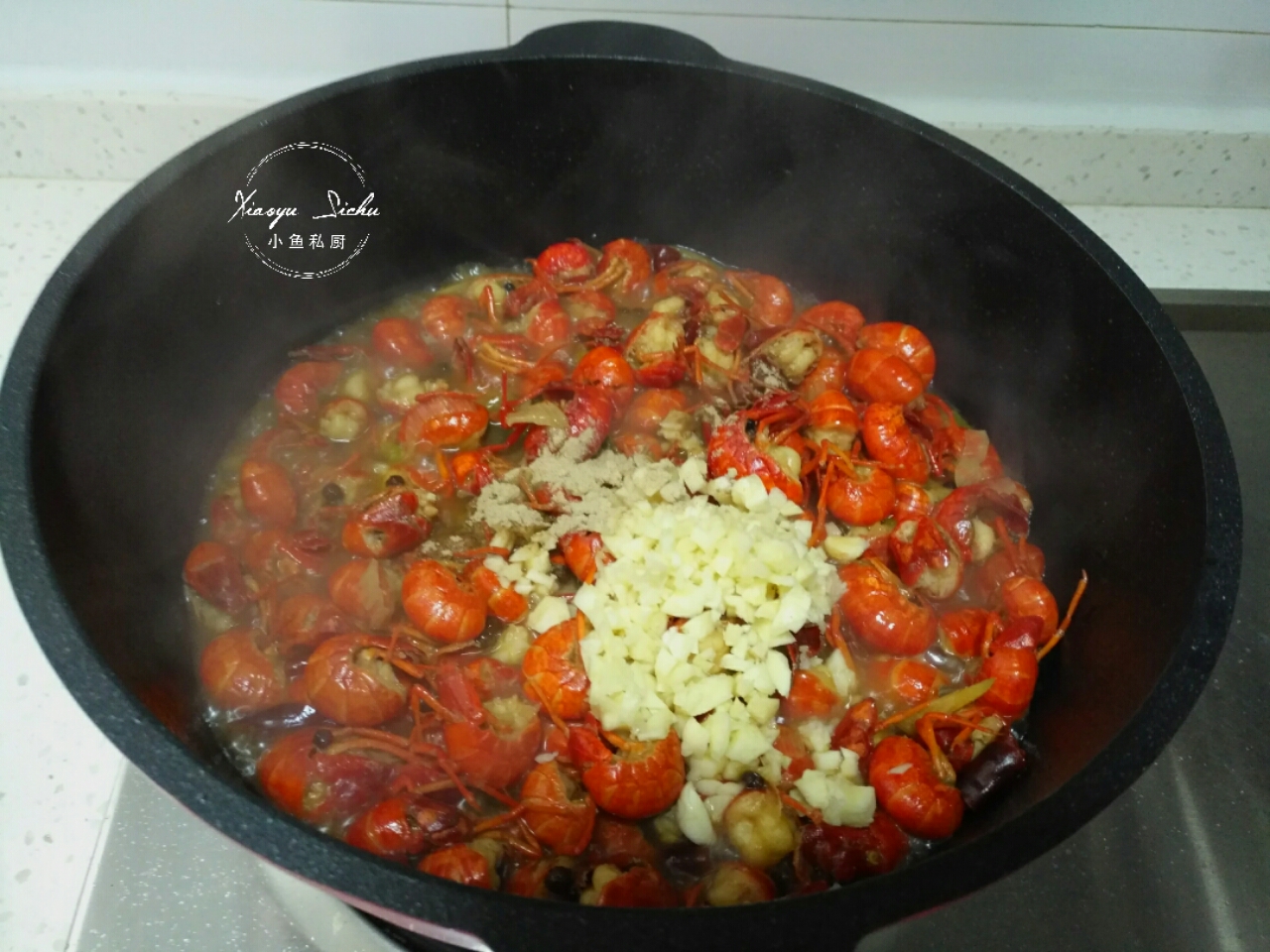 小龙虾怎样煮肉质入味不散,小龙虾怎么煮肉质q弹入味