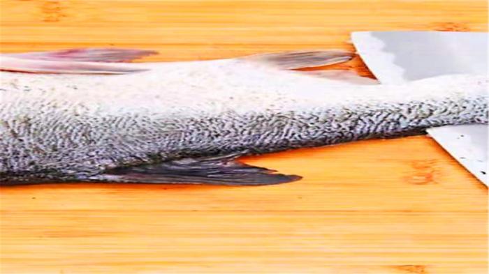 低脂鱼丸怎么做才好吃又简单,自制低脂鱼丸