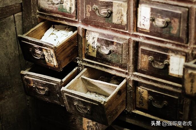 旧成都的中药铺（原著：晨曦）