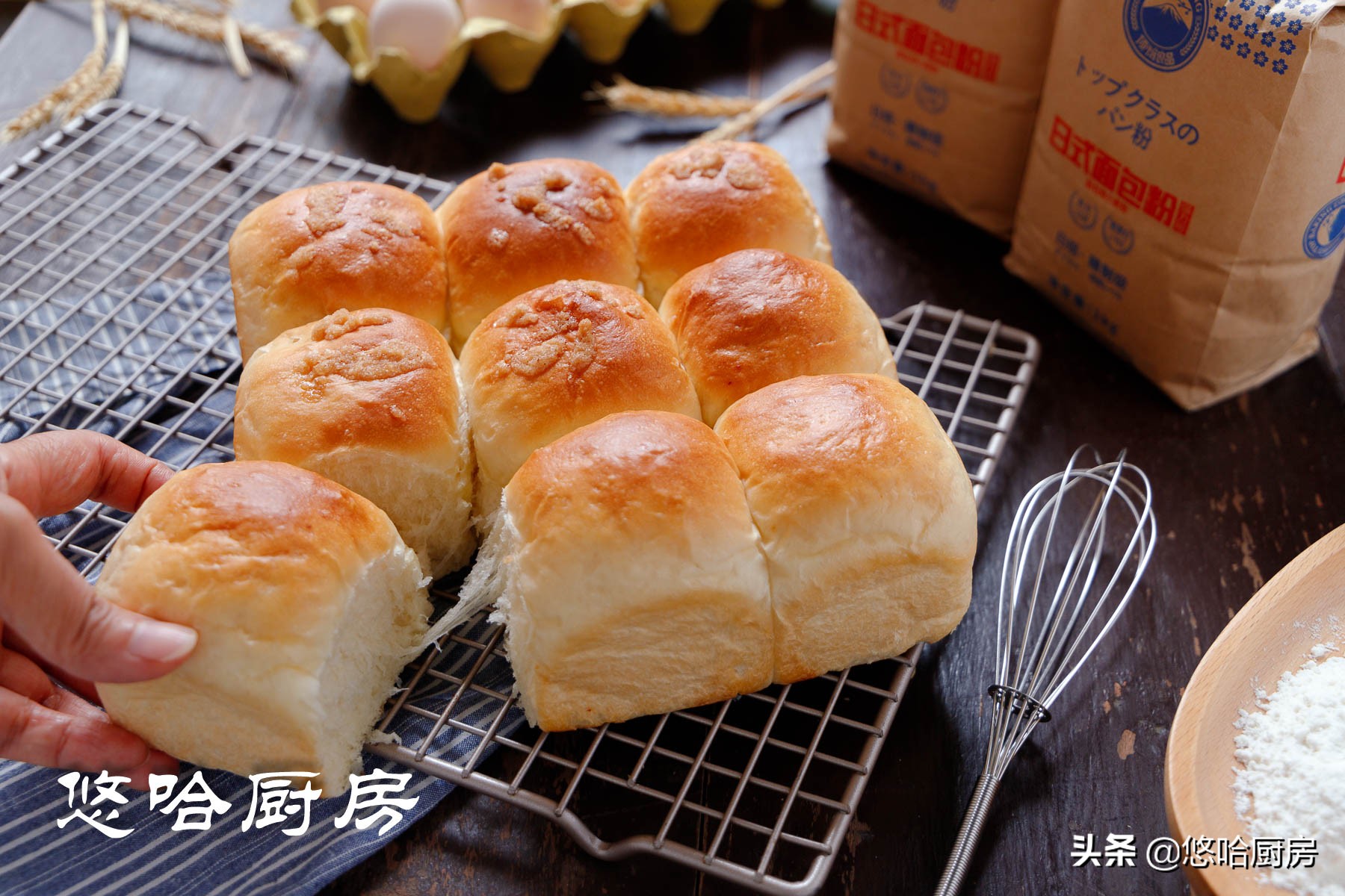 在家用普通面粉做面包怎么更拉丝,热面包怎么做又酥又脆