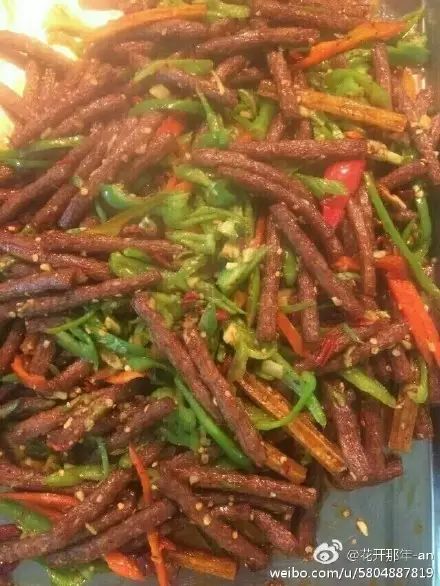 大学食堂最火烤鸭饭,天津学校烤鸭