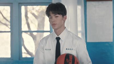 许光汉宋威龙视频通话模板,宋茜谭松韵任嘉伦李现千玺