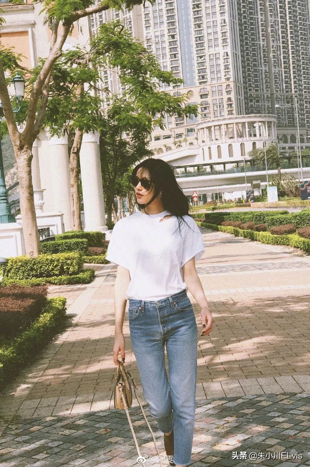 拒绝Coach算什么？看完刘雯的*服私**就知道她有多刚